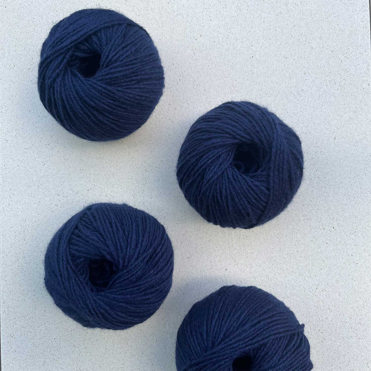 CASHMERE CHARIS | MERINO & CASHMERE