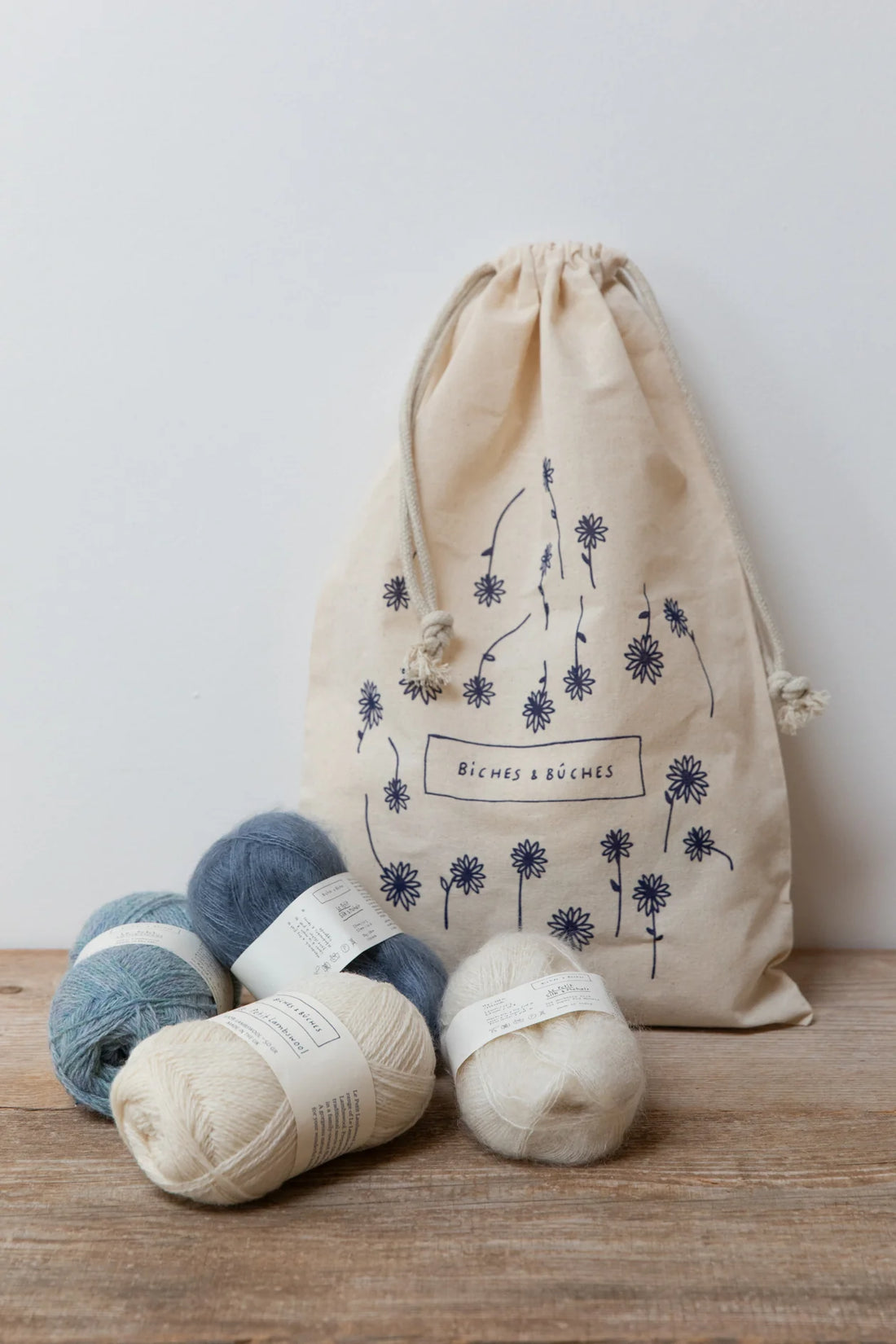 The Biches & Bûches Knitting Pouches