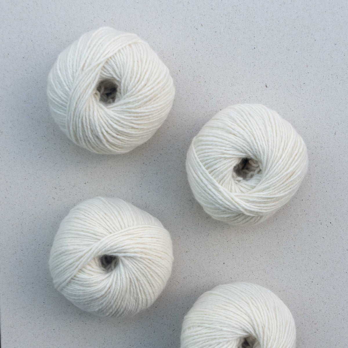 CASHMERE CHARIS | MERINO & CASHMERE