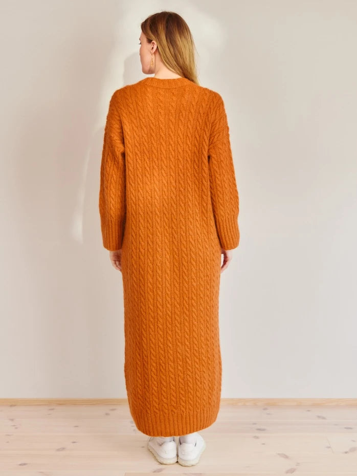 Single Pattern book 2409-11 Bonnie Dress - Free with 10 balls of Sandnes