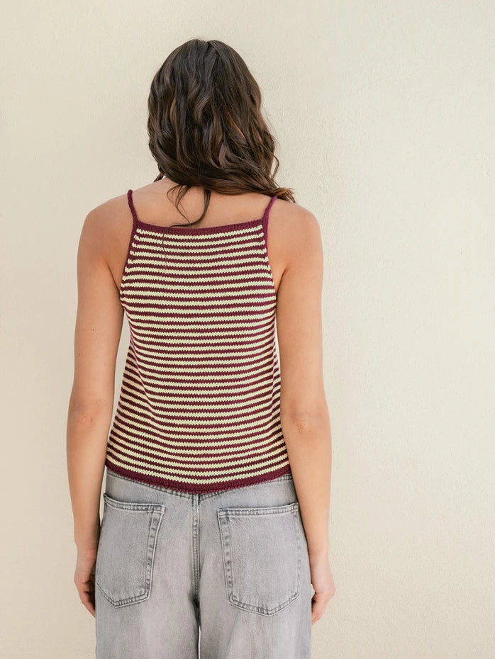 Single Pattern book 2504-8 Summer Knit - West Singlet  - Free with 10 balls of Sandnes