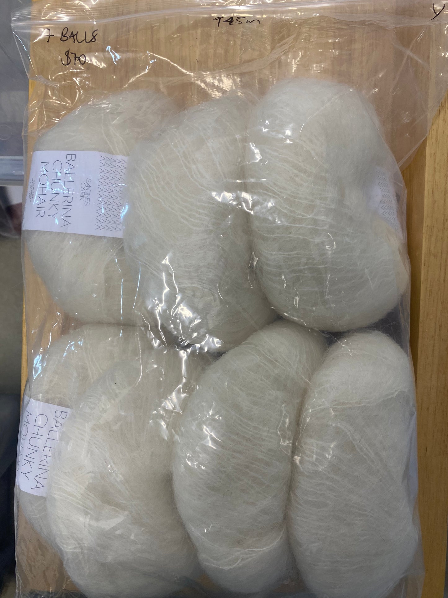Sandnes Garn Ballerina Chunky Mohair -Whipped Cream Bag of 6 - Yarnovers