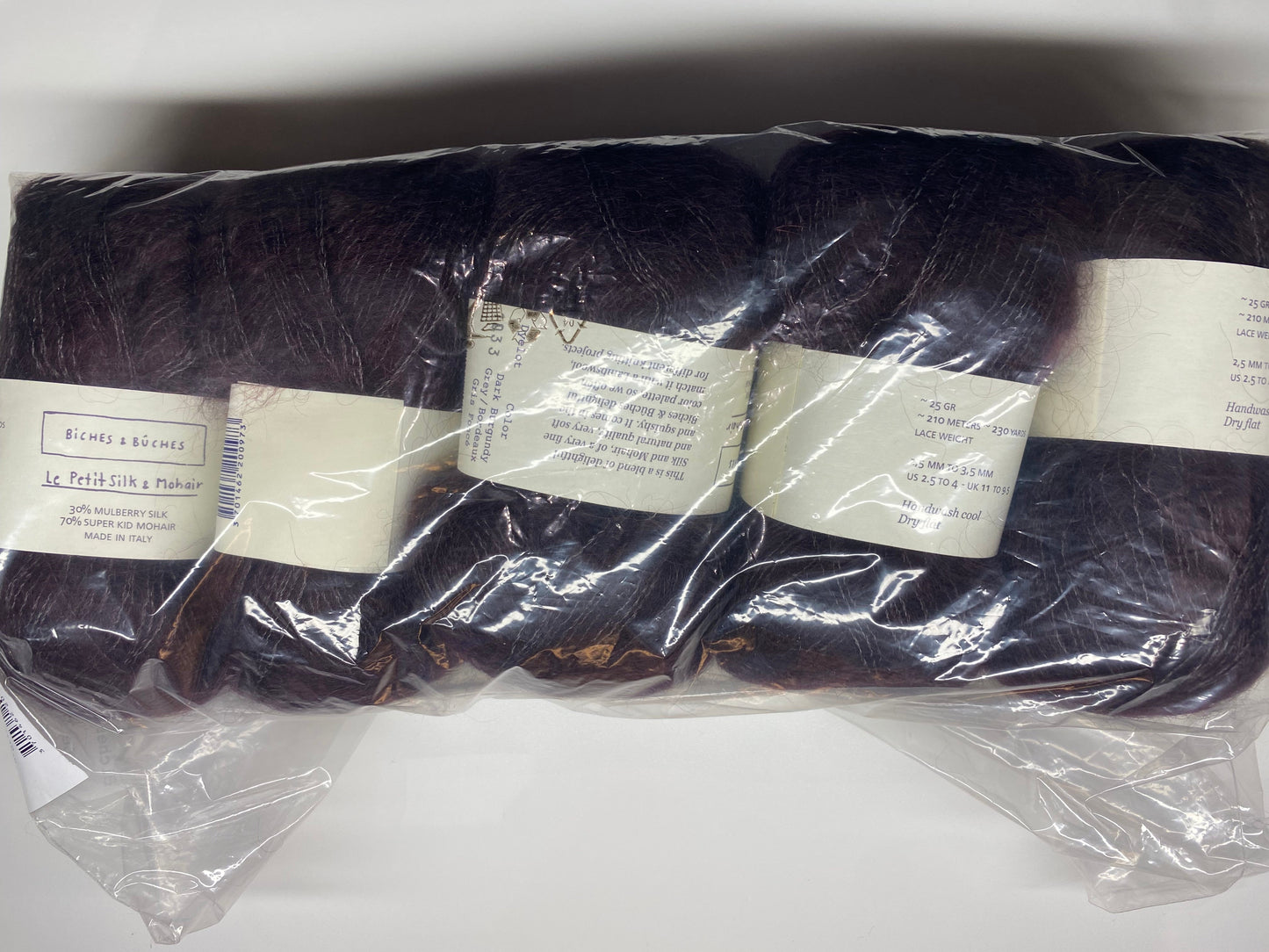 Biches et Buches - Le Petit Silk & Mohair- Dark Burgundy Grey (5) - Overstock