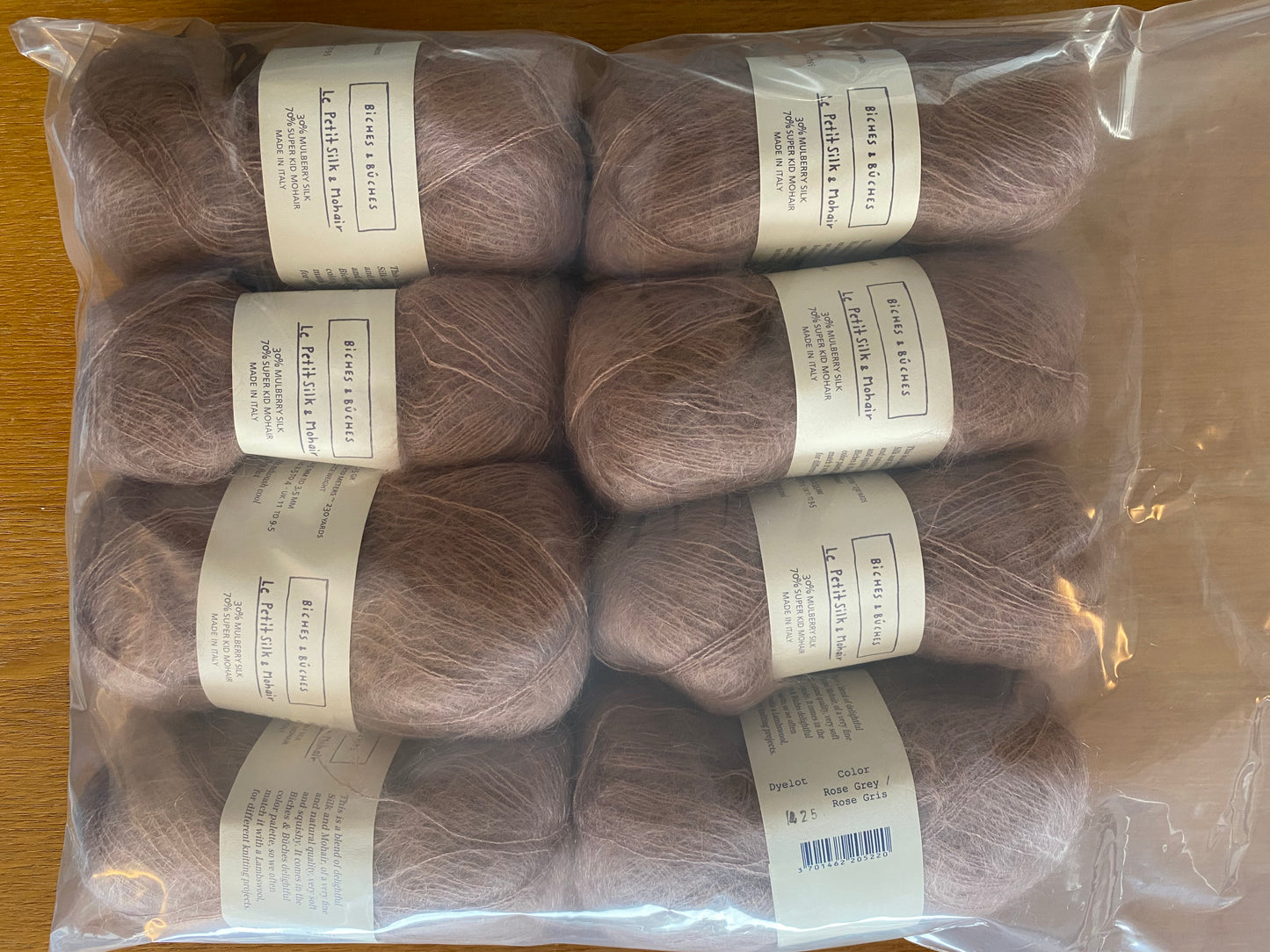Biches et Buches - Le Petit Silk & Mohair- Rose Grey (8) - Yarnovers