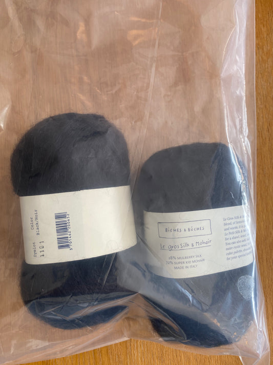Biches et Buches - Le Gros Silk & Mohair - Black (2)- Yarnovers