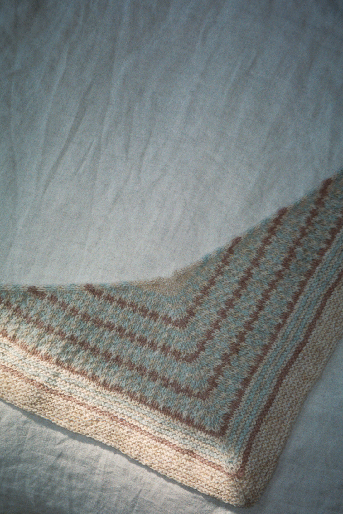 Isla Shawl