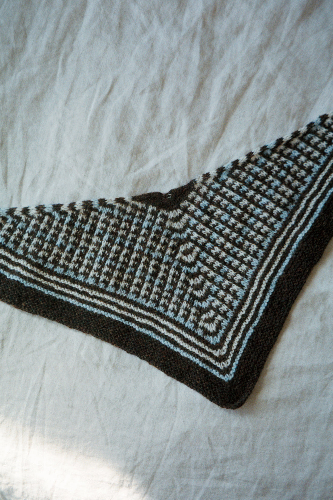 Isla Shawl