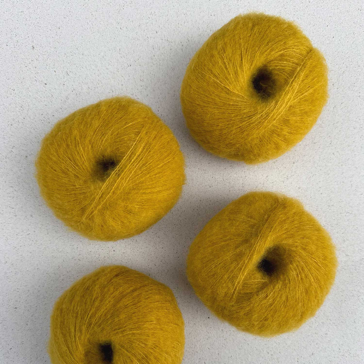 MANADA | SUPERKID MOHAIR, SILK, MERINO, YAK