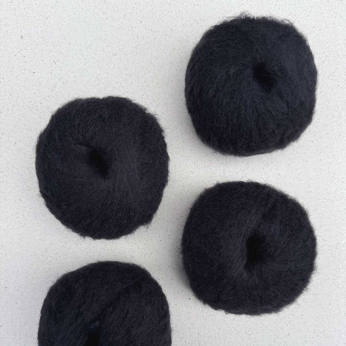 MANADA | SUPERKID MOHAIR, SILK, MERINO, YAK