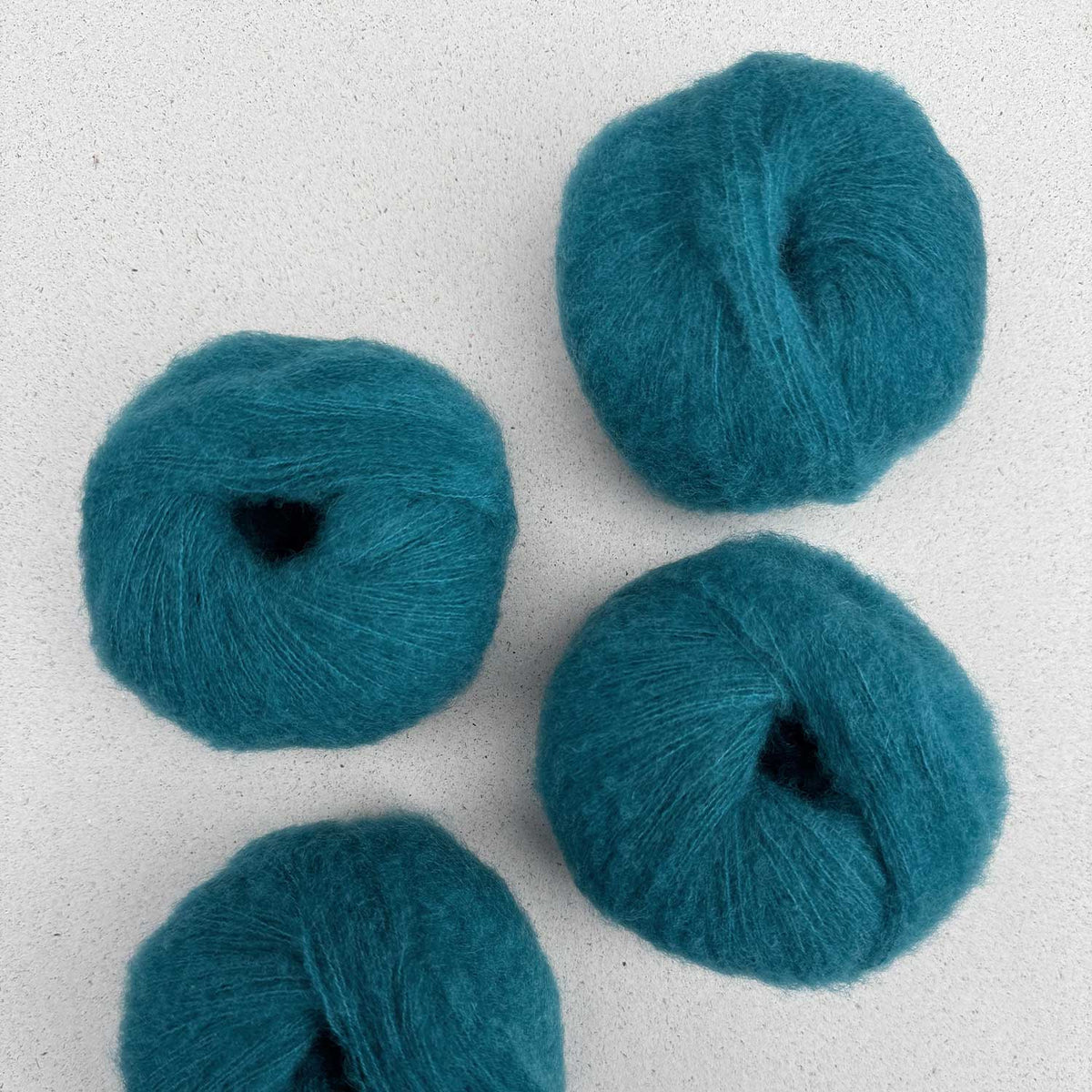 MANADA | SUPERKID MOHAIR, SILK, MERINO, YAK