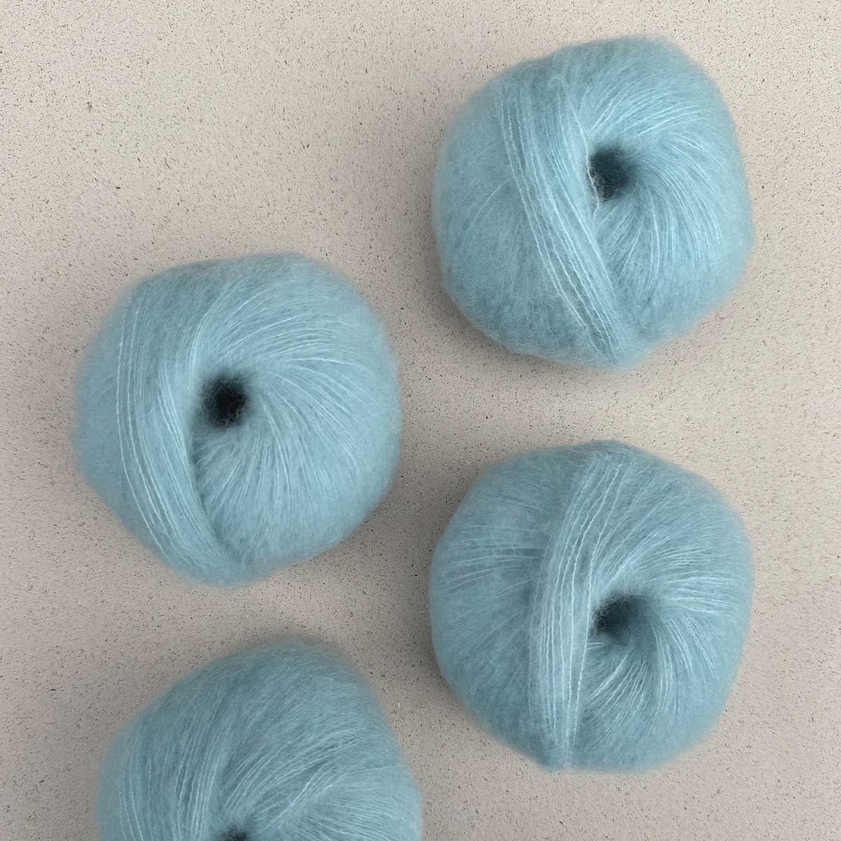 MANADA | SUPERKID MOHAIR, SILK, MERINO, YAK